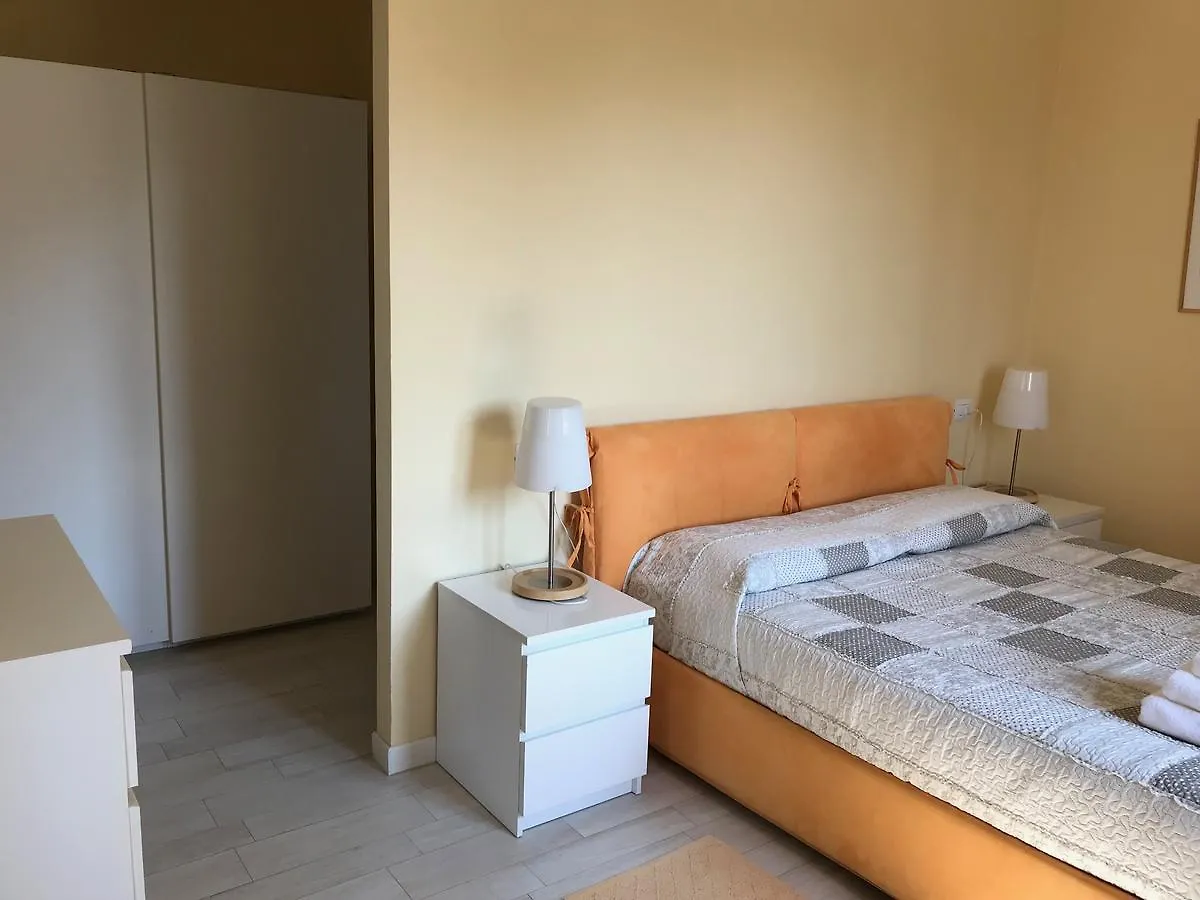 *** Апарт-отель Апарт отель Residenza Le Logge Торри-дель-Бенако Италия