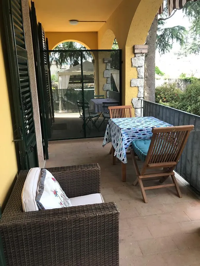 Residenza Le Logge Aparthotel Torri Del Benaco 3*,