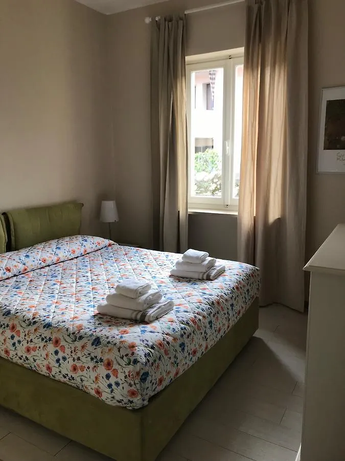 Апарт отель Residenza Le Logge Торри-дель-Бенако